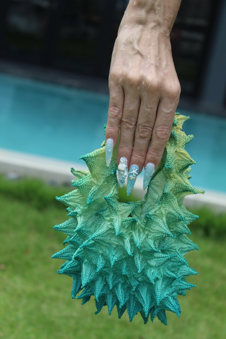 Marina Aqua Nails & Spiked Shell in Water
