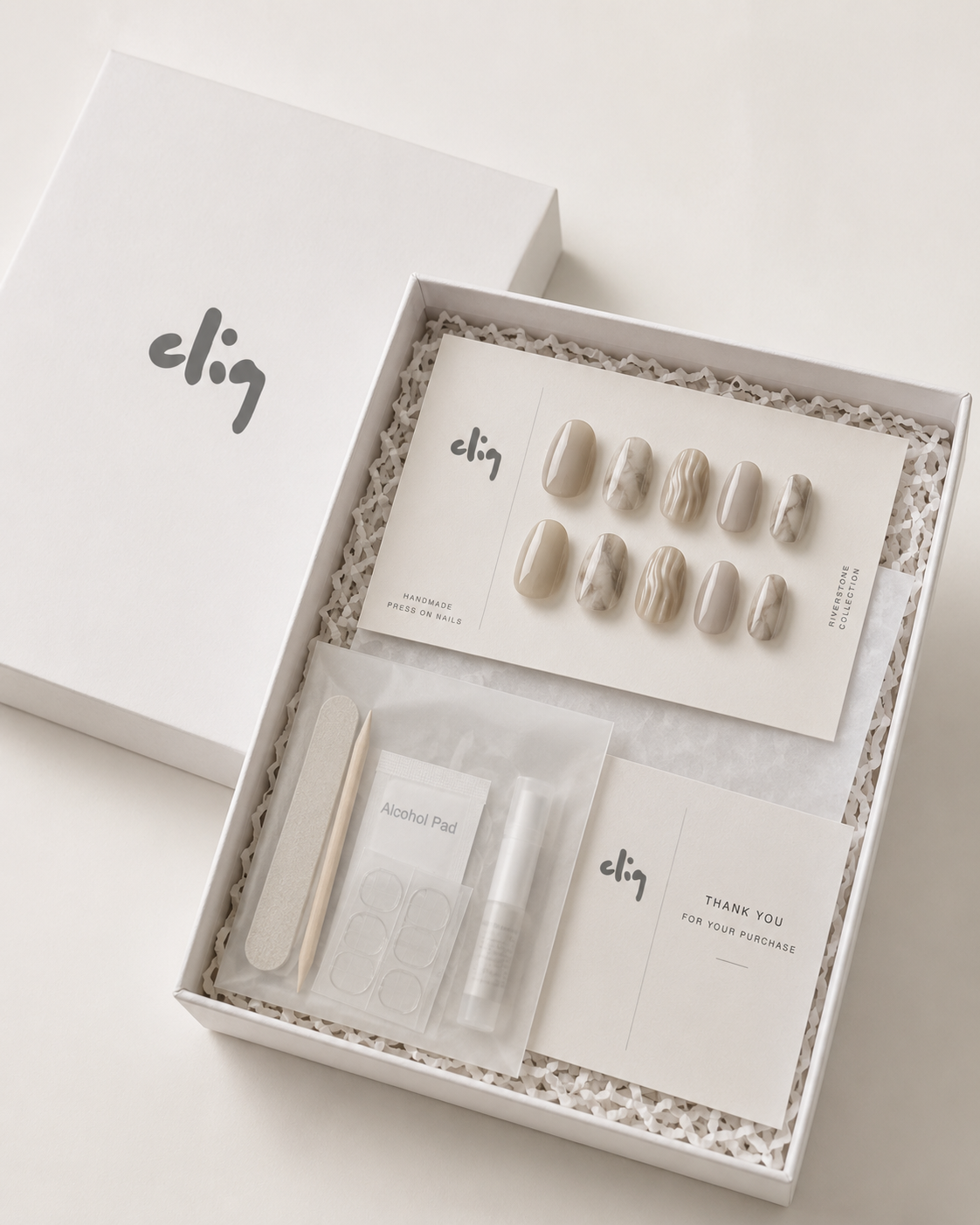 CLIQ Luxury Unboxing Experience Box Breakdown